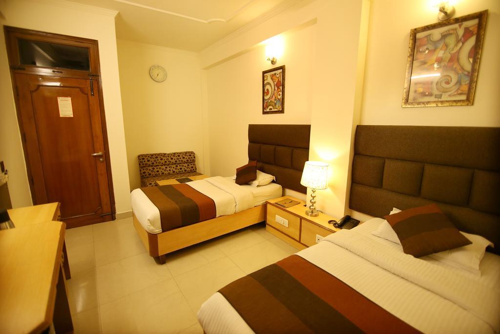 Hotel Parkway Deluxe New Delhi Eksteriør billede