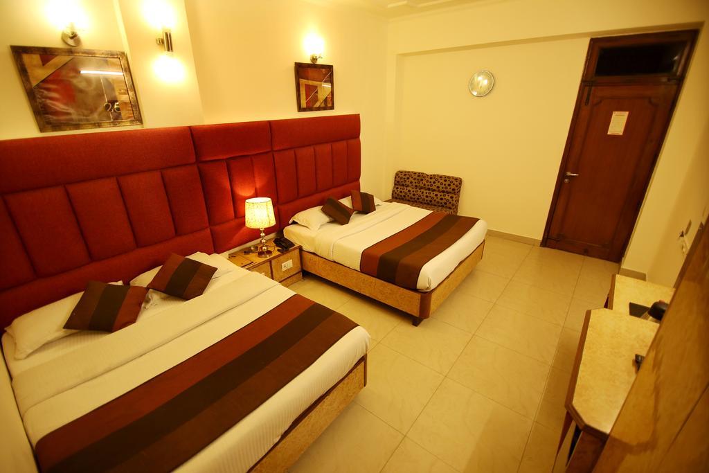Hotel Parkway Deluxe New Delhi Eksteriør billede